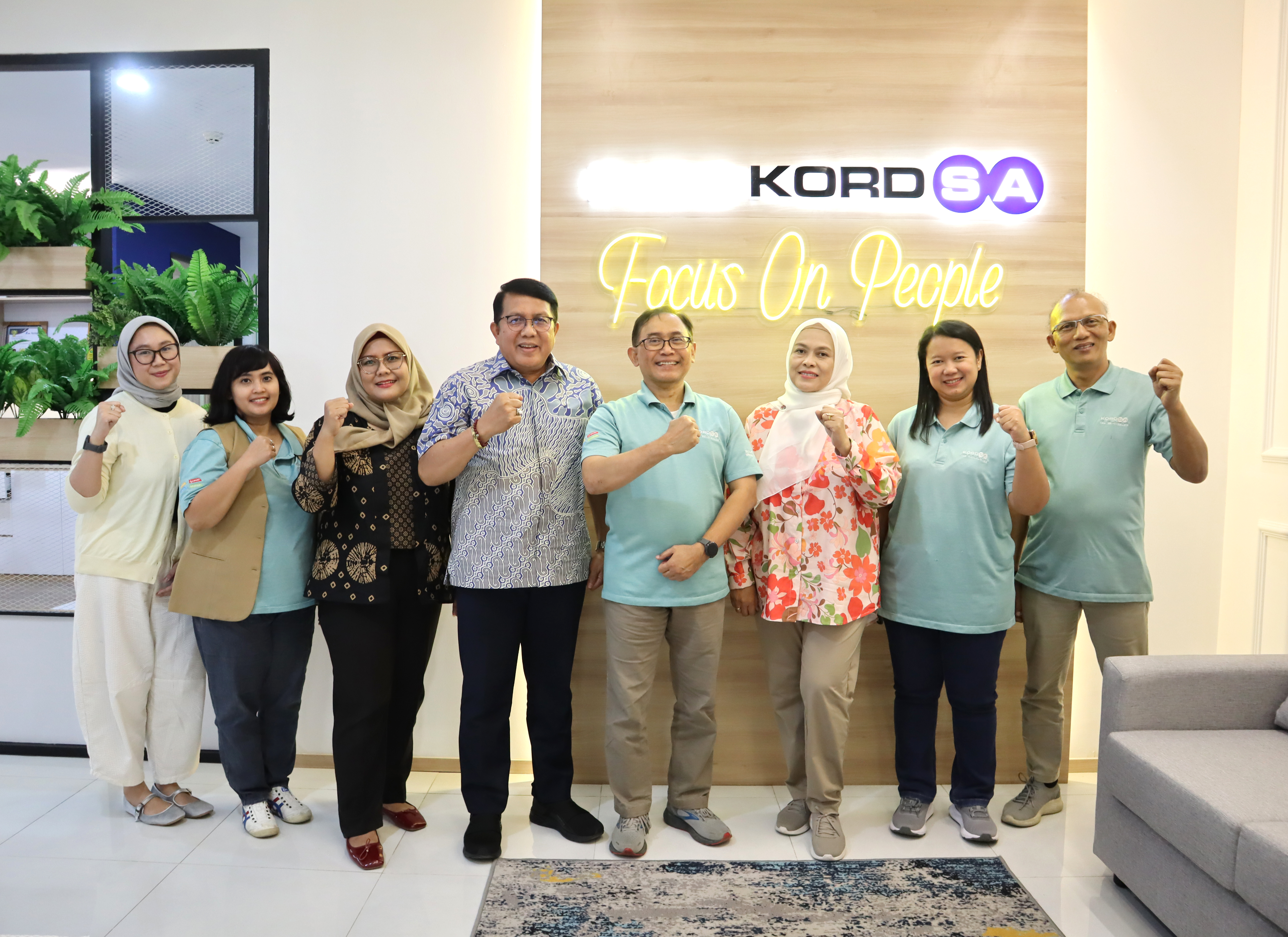 Kunjungan Kerja ke PT.Indokordsa, Tbk. dalam rangka silaturahim dan meninjau kondisi perusahaan pasca kebanjiran. Citeureup, 23 Juli 2025.