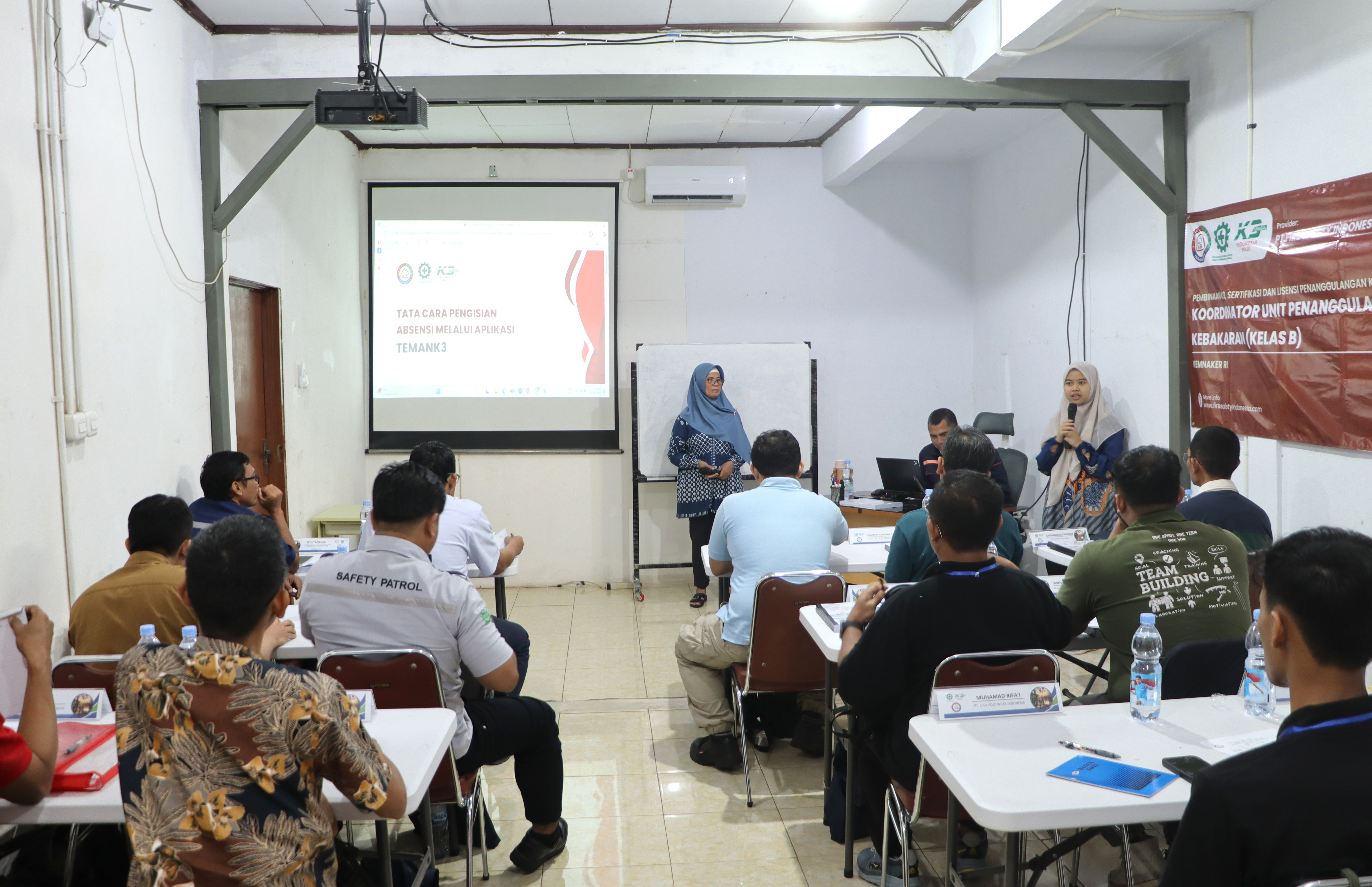 Training dan Sertifikasi Koordinator Pemadam Kebakaran Klas B